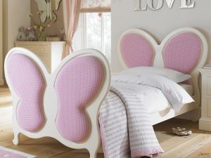 Dipan Anak Perempuan Motif Kupu Kupu